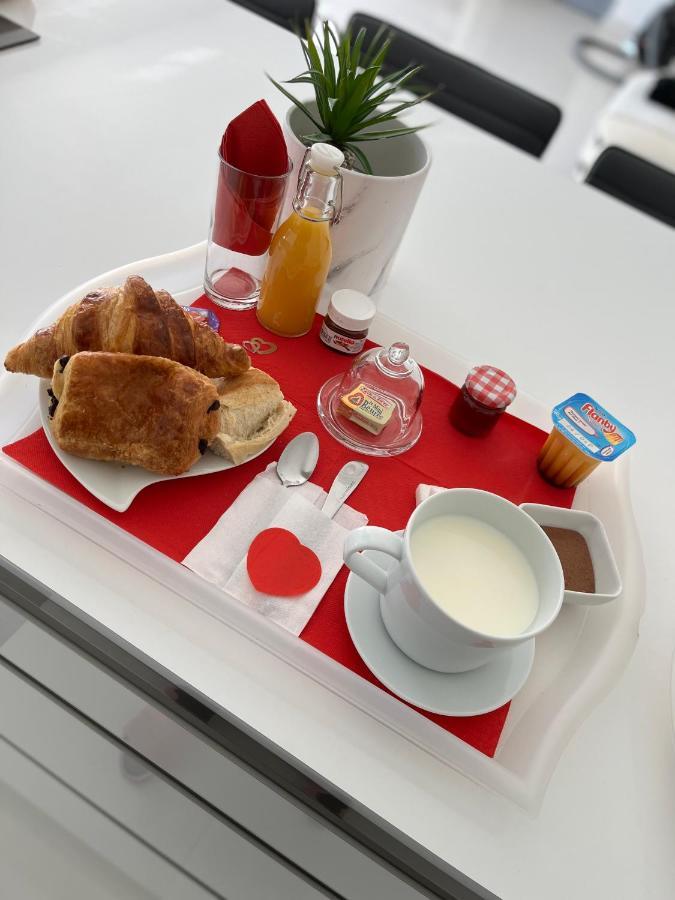 Love Room Avec Spa Privatif Le Rove Exteriér fotografie